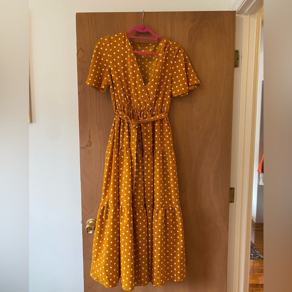 Maxi, polka dot dress